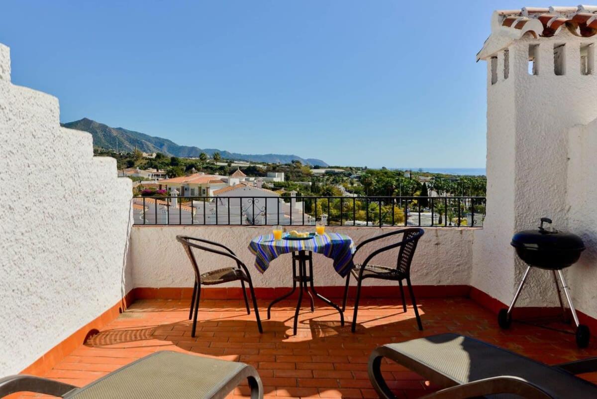 Capistrano Pueblo Apartment เนร์คา ภายนอก รูปภาพ